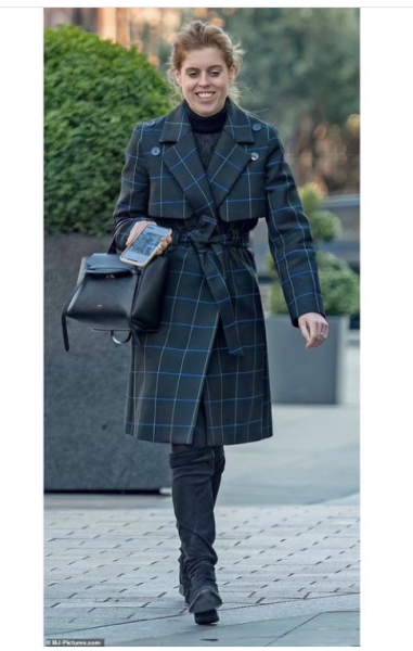 Royal Style: Quality jewellery, quality clothes and maybe a bit of Quality Street 