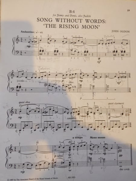 Favour to ask of any competent pianist