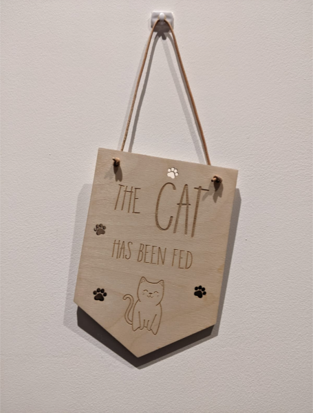Am I the only person who does not assume a cat is lost if I see one in my garden?