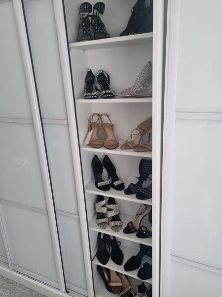 Show me your dressing rooms / areas...