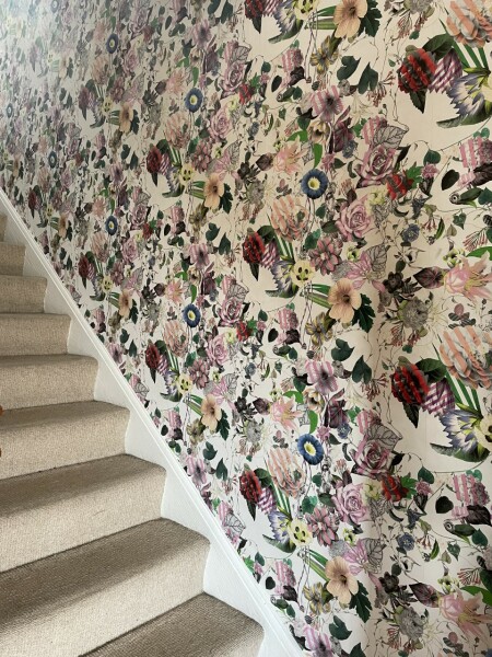 What colour to paint this hallway? (photos)