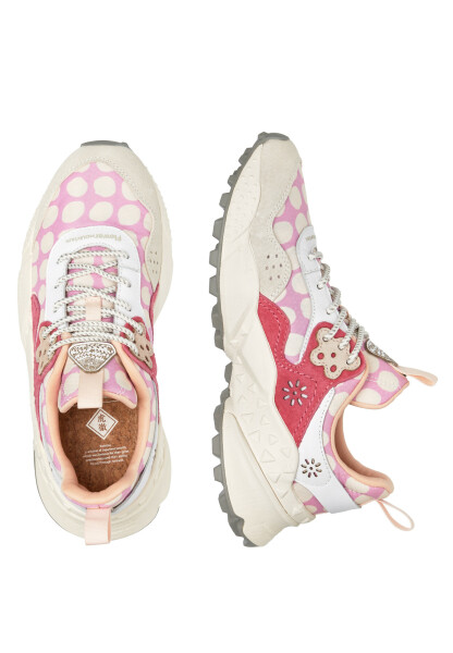 I found a trainer brand I'd never heard of!