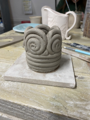I started ceramics 3 weeks ago !