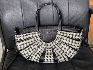 If you love bags- show us your yours! 