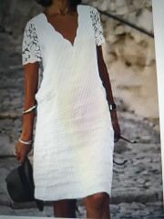 To hate photoshopped adverts for clothes