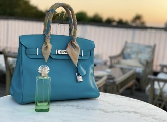 What handbag do you have?!