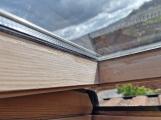 Velux window varnish - with pictures