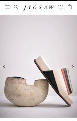 Les Parisiennes des Mamansnet: JesusFlo Superstar in a Back Lit Kaftan (Toyboy Not Included)