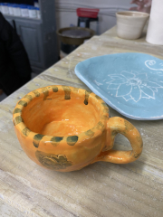 I started ceramics 3 weeks ago !