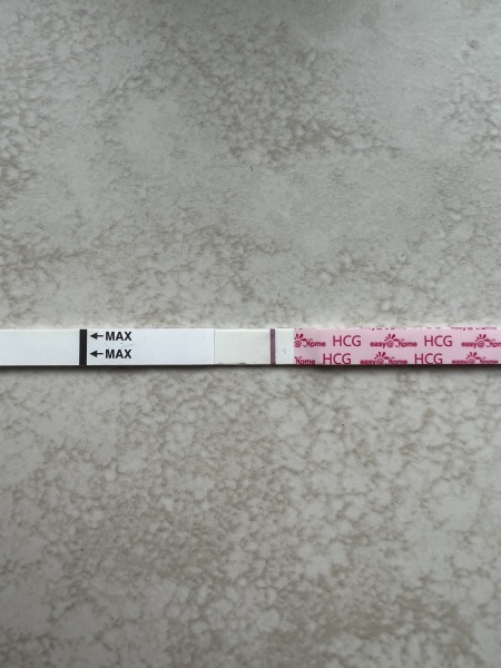 Line eyes please! 👀 11dpo 
