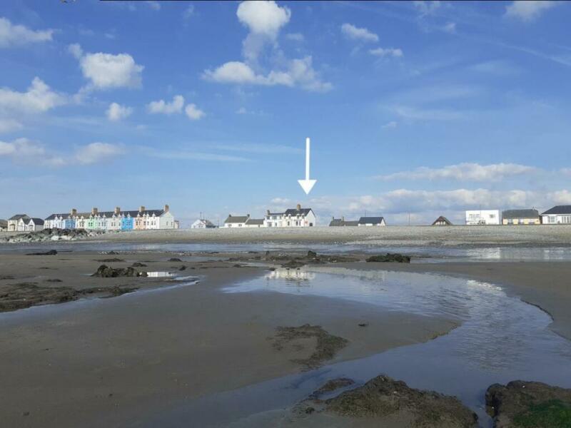 I want to live by the sea 