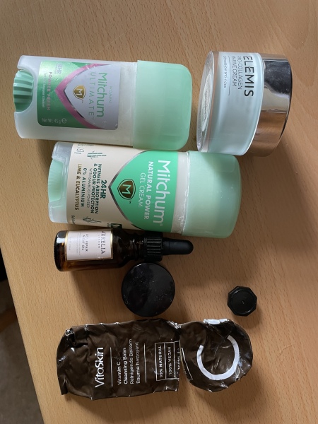 Addicted to buying beauty products? Are you a beauty product hoarder? This thread is for you!