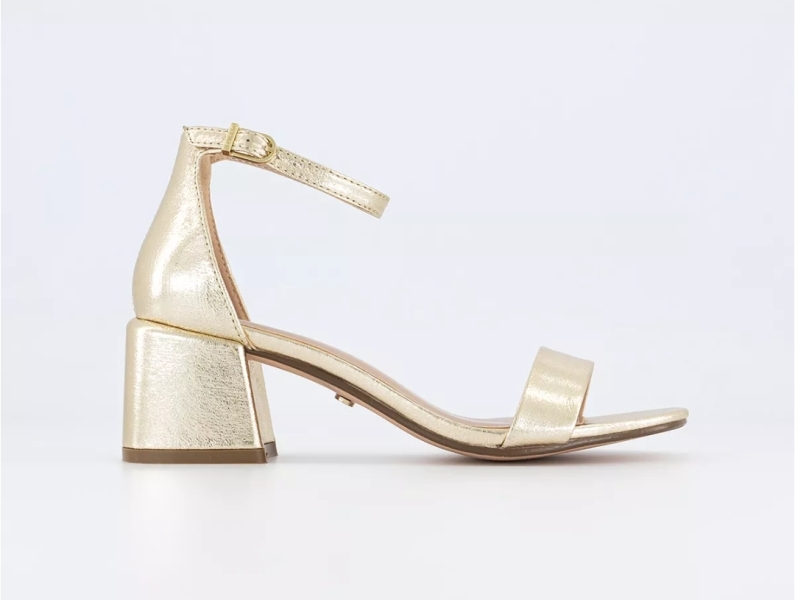 Don't think I can do heels anymore, what for a party?