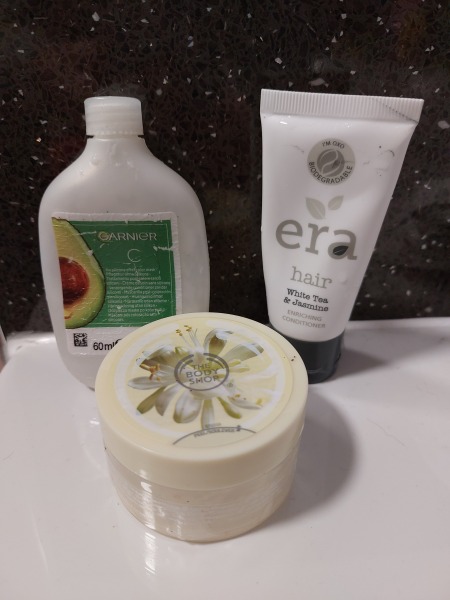 Addicted to buying beauty products? Are you a beauty product hoarder? This thread is for you!