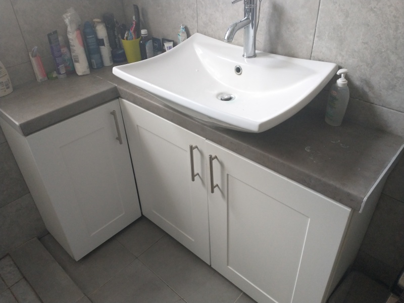 What worktop for this bathroom?