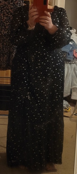 DCs 18th party - 52, barely 5 foot and fat. What would you wear if you were me?