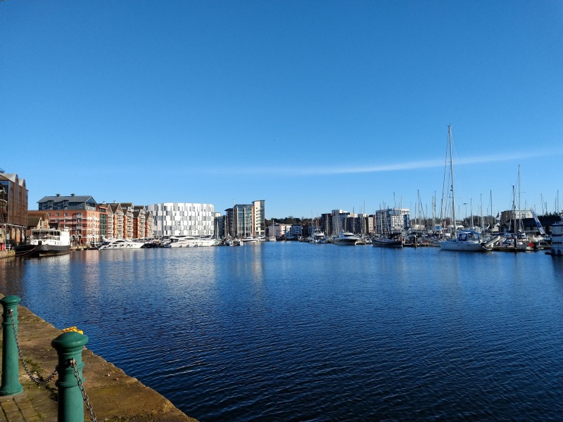 Nice and safe commutable towns to Ipswich?