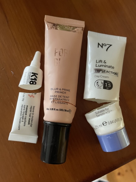 Addicted to buying beauty products? Are you a beauty product hoarder? This thread is for you!