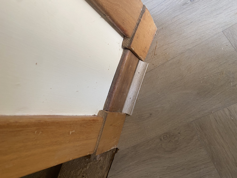 To ask the fitters to stop fitting my floor today