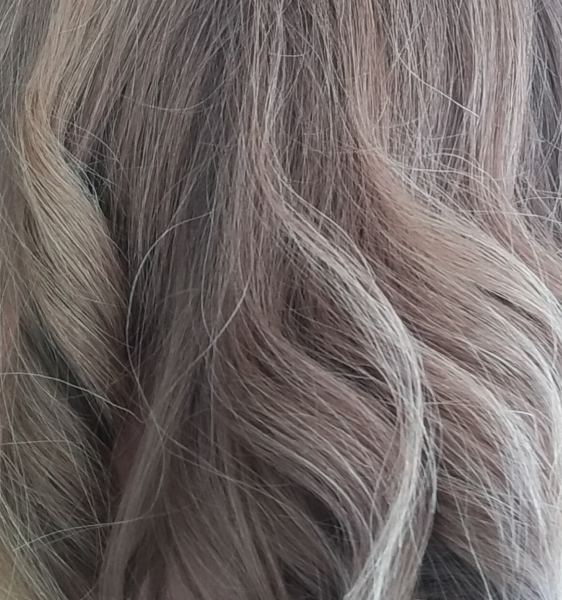 Roseyish hair