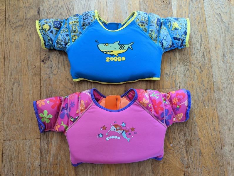 Swimming Flotation things for a 4yr old