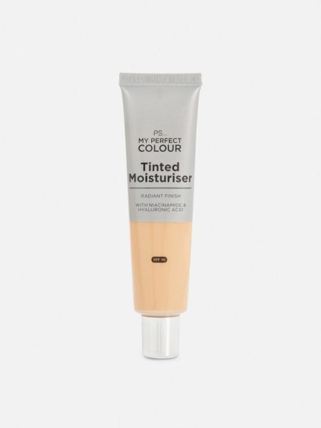Foundation concealer and skincare needed