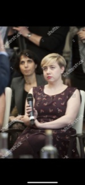 Help me find a mid-length but not frumpy haircut!