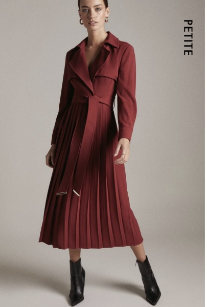 Royal Style and Beauty: Open the vaults, alert the nation, get out bling for the Coronation! 