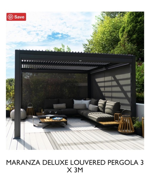 Contemporary louvered pergola
