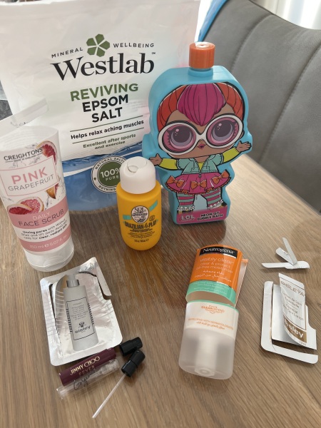 Addicted to buying beauty products? Are you a beauty product hoarder? This thread is for you!