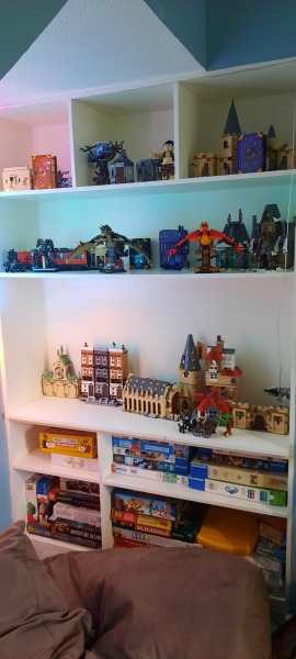 Autistic women assemble!