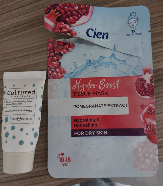 Addicted to buying beauty products? Are you a beauty product hoarder? This thread is for you!