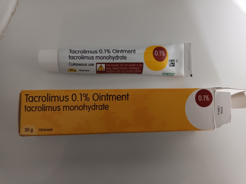 Eczema on eyelids, any recommendations? 