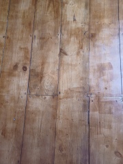 Floor Varnish Nightmare