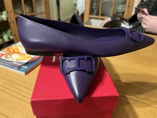 Flat shoes for work