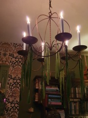 Flash me your chandeliers 