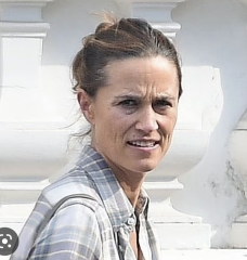 William says Kate always looks stunning.