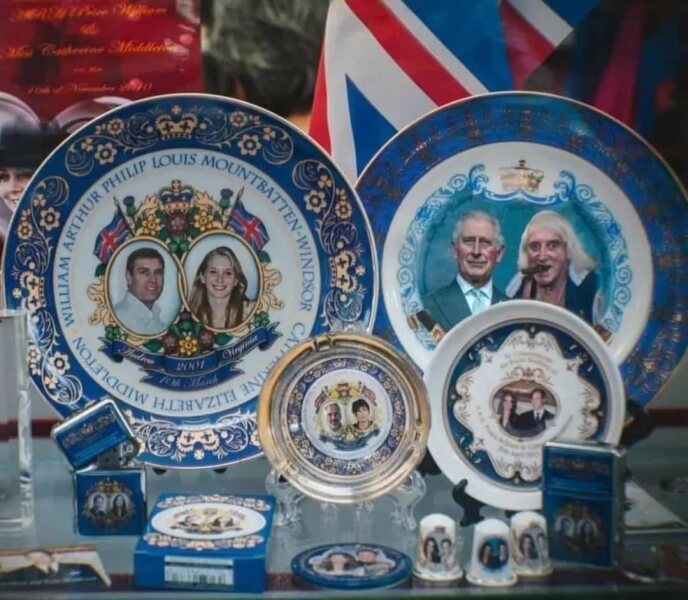 Shops don't give a shit about the coronation, do they?