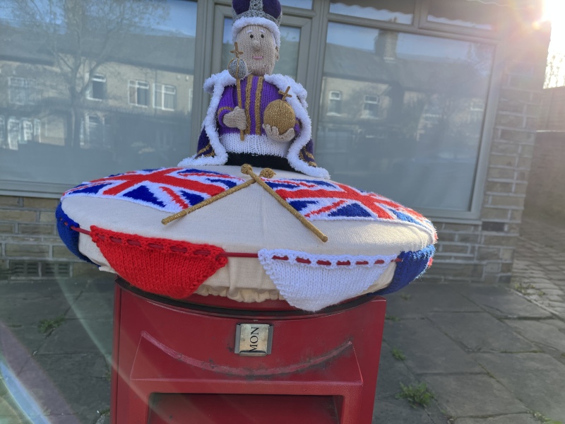 Crocheted post box royal toppers 