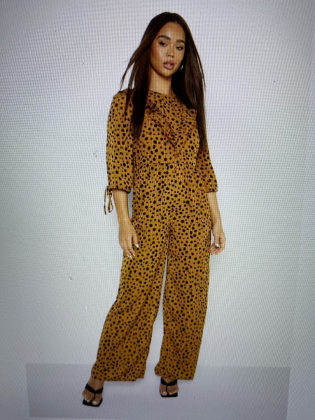 Link me your current fav jumpsuits/playsuits