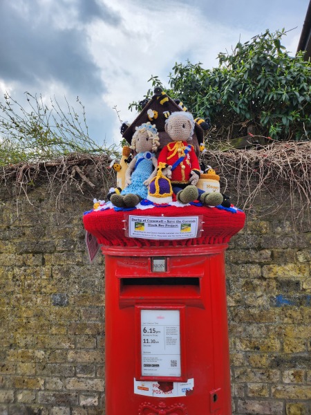 Crocheted post box royal toppers 