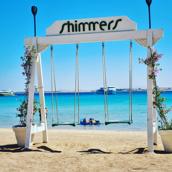 Late December - Sharm/Hurghada or Canaries?