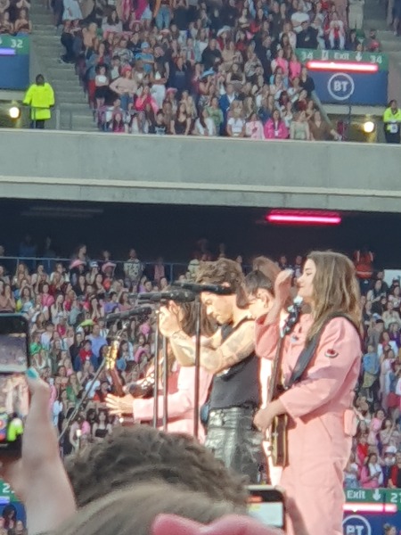 Has anybody been to see Harry Styles???