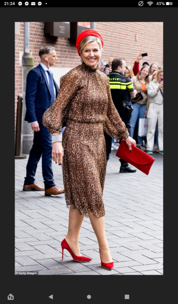 Royal Style and Beauty: St Edward's Crown is back in the box, time for more diamonds, glitter and frocks! 