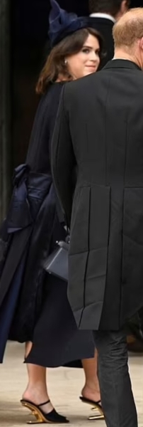 Royal Style and Beauty: Coronation, let's be bold! Bring on the diamonds and bring on the gold! 