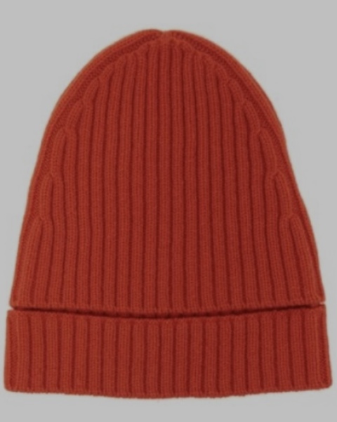 Les Parisiennes des Mamansnet: JesusFlo Superstar in a Back Lit Kaftan (Toyboy Not Included)