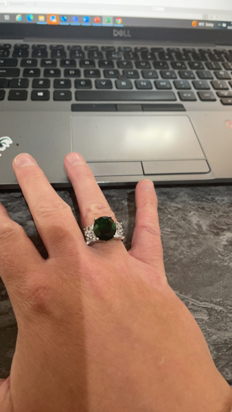 Show me your emerald rings please! 
