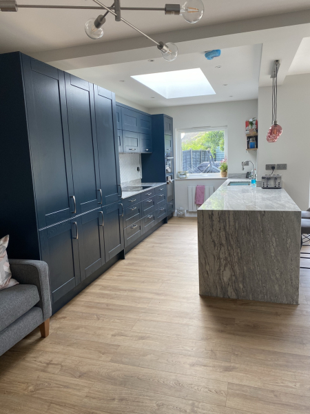 Diy kitchens or Howdens