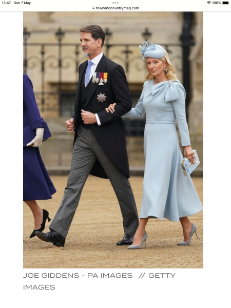 Royal Style and Beauty: Coronation, let's be bold! Bring on the diamonds and bring on the gold! 