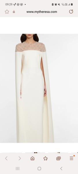 Hel0 for a wedding dress for a 50 year old bride